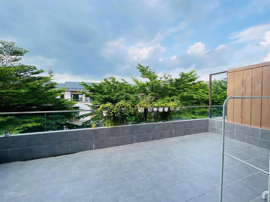 Nhà phố đảo swanbay full nội thất giá tốt 10,7 tỷ, 126 m² xây 3 tầng