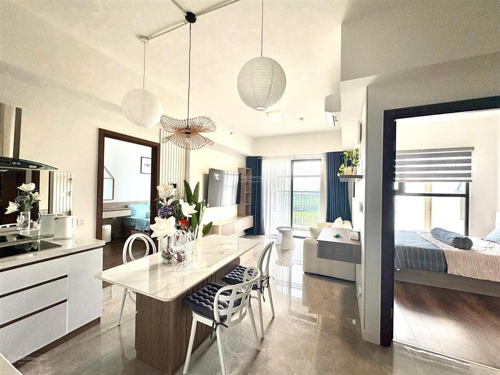 Căn hộ view sân golf đảo swanbay 65m2 2pn chỉ 3.6 tỷ full nội thất đang cho thuê airbnb