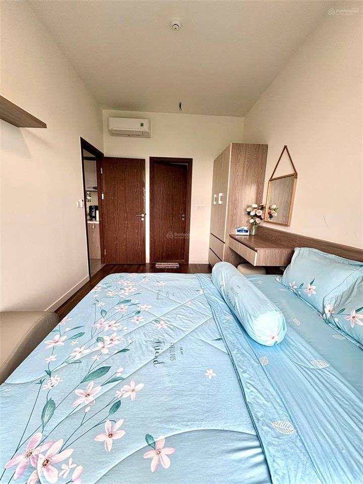 Căn hộ view sân golf đảo swanbay 65m2 2pn chỉ 3.6 tỷ full nội thất đang cho thuê airbnb