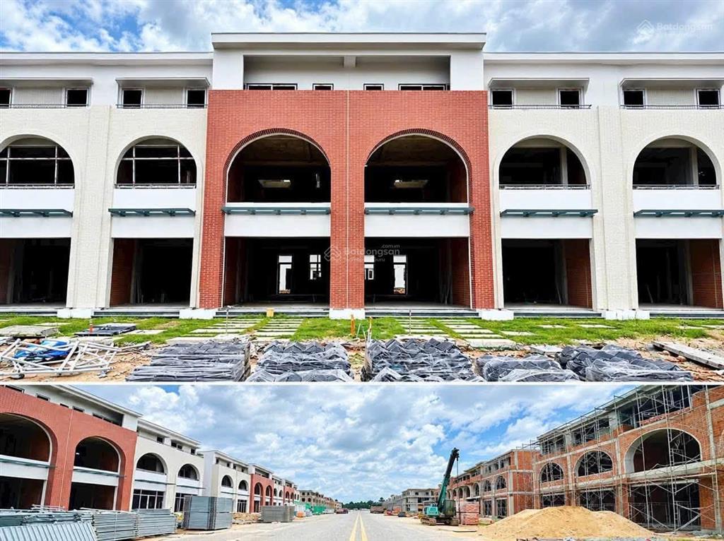 Greencity p.bình dương 130m2 giá 5.5 tỷ vốn 30% nhận nhà cho thuê được 3040 triệu/tháng