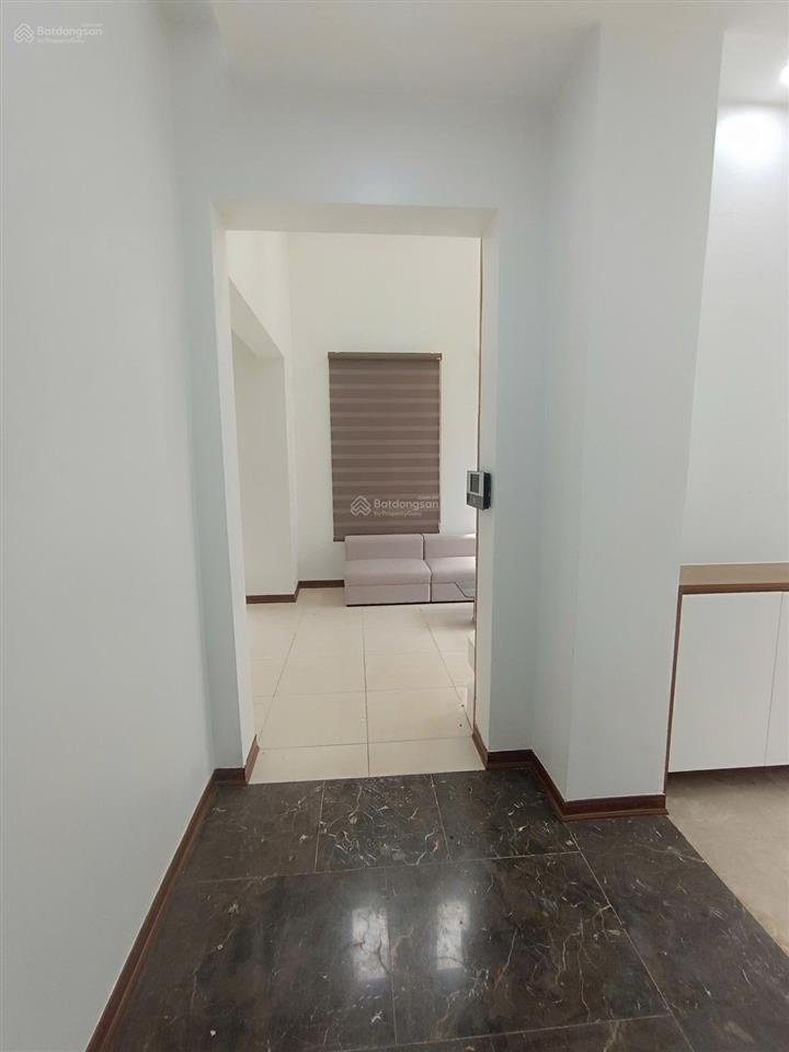 Cho thuê bt 4pn, 3wc, 210m2, 24 triệu, ở mailand hanoi city, nội thất đẹp, hiện đại, tiện xem nhà