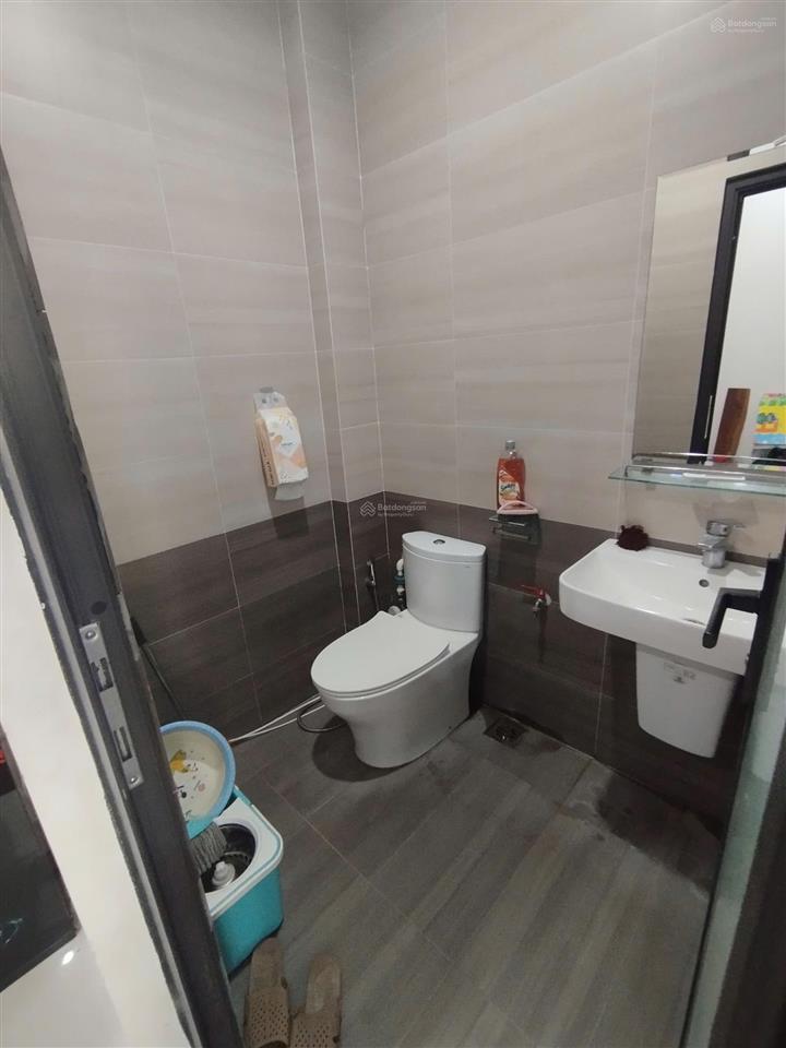 Cho thuê tầng 1 shophouse nam an khánh dt 188m2 giá 11tr/tháng