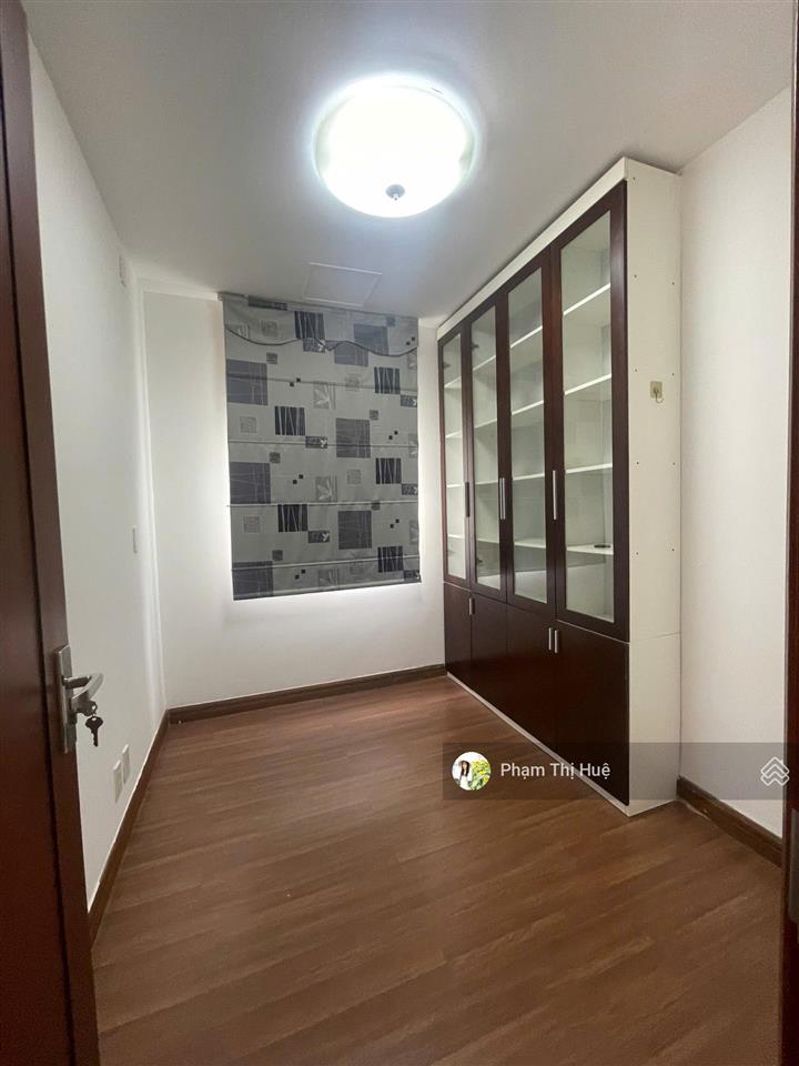 Cho thuê biệt thự tại mailand hanoi city, 24 triệu/th, 210m2, 5pn, nhà mới, sạch sẽ, 0985 302 ***