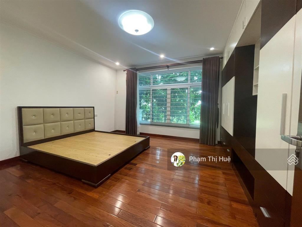 Cho thuê biệt thự tại mailand hanoi city, 24 triệu/th, 210m2, 5pn, nhà mới, sạch sẽ, 0985 302 ***