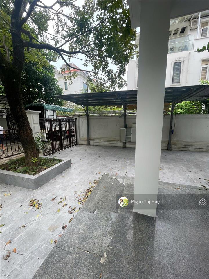 Cho thuê biệt thự tại mailand hanoi city, 24 triệu/th, 210m2, 5pn, nhà mới, sạch sẽ, 0985 302 ***