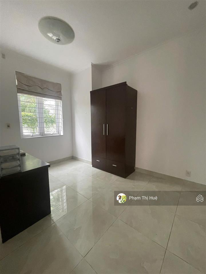 Cho thuê biệt thự tại mailand hanoi city, 24 triệu/th, 210m2, 5pn, nhà mới, sạch sẽ, 0985 302 ***