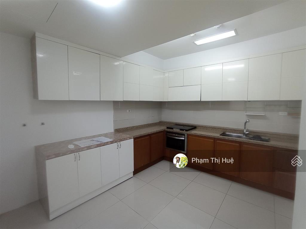 Bán căn hộ chung cư 2pn, 2wc, 6,9 tỷ, 109m2 tại mailand hanoi city, giá hời thị trường.