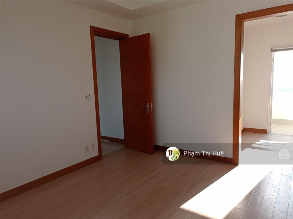 Bán căn hộ chung cư 2pn, 2wc, 6,9 tỷ, 109m2 tại mailand hanoi city, giá hời thị trường.