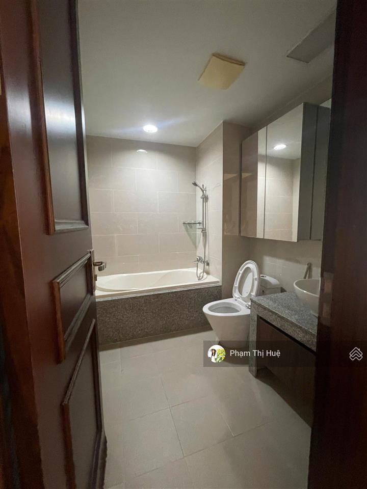 Cho thuê lk 5pn, 145m2 tại mailand hanoi city, 23 triệu/tháng, nội thất đẹp, nhà rộng, 0985 302 ***