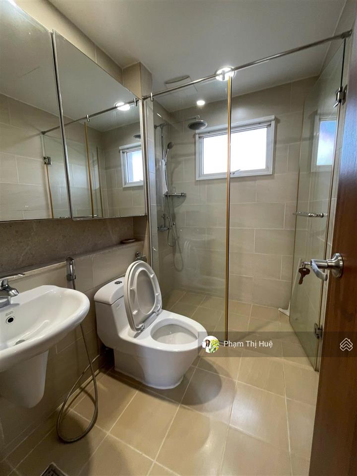 Cho thuê căn hộ 2pn, 2wc, 14 triệu, 109m2 view đẹp tại mailand hanoi city, nhà sạch đẹp có gu