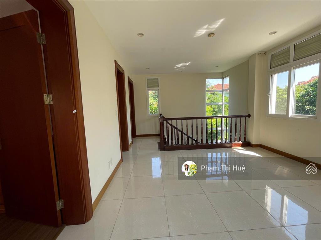 Cho thuê bt 270m2 tại mailand hanoi city, giá cực chất 20 triệu vnd/th, giá hời