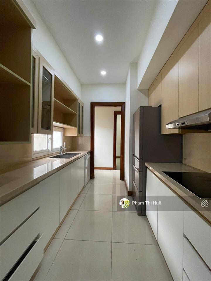 Cho thuê bt 270m2 tại mailand hanoi city, giá cực chất 20 triệu vnd/th, giá hời