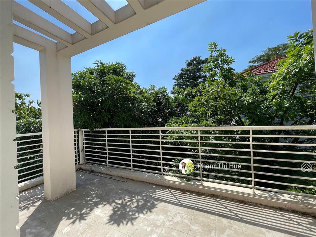 Cho thuê bt 270m2 tại mailand hanoi city, giá cực chất 20 triệu vnd/th, giá hời