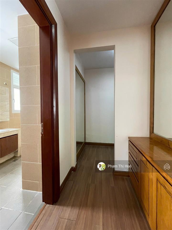 Cho thuê bt 270m2 tại mailand hanoi city, giá cực chất 20 triệu vnd/th, giá hời