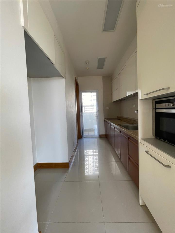 Cho thuê cc 3pn, 14 triệu vnd, 128m2 tại mailand hanoi city, nhà cơ bản, sạch sẽ, trống sẵn