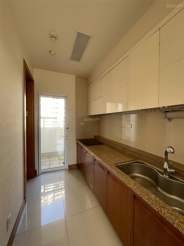 Cho thuê cc 3pn, 14 triệu vnd, 128m2 tại mailand hanoi city, nhà cơ bản, sạch sẽ, trống sẵn