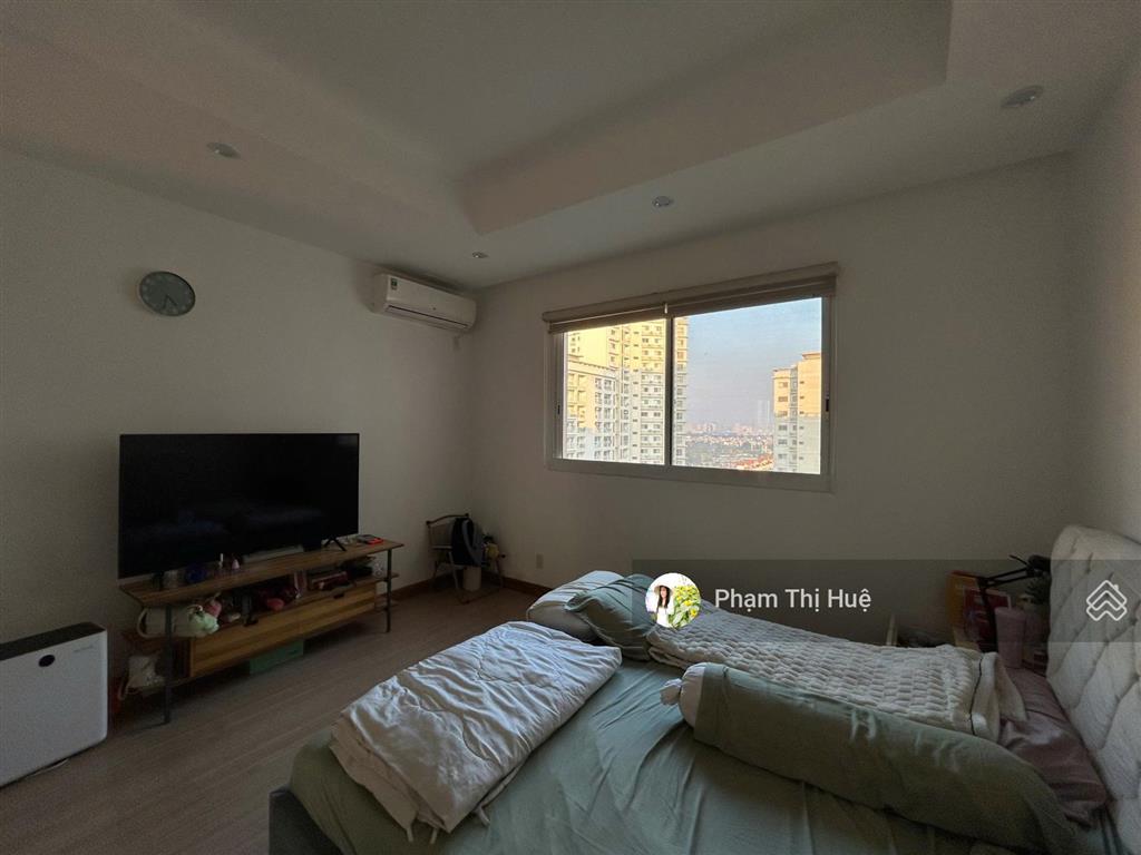 Bán căn hộ chung cư 109m2 tại mailand hanoi city, giá bán 7,5 tỷ, nhà đã sửa nội thất đẹp