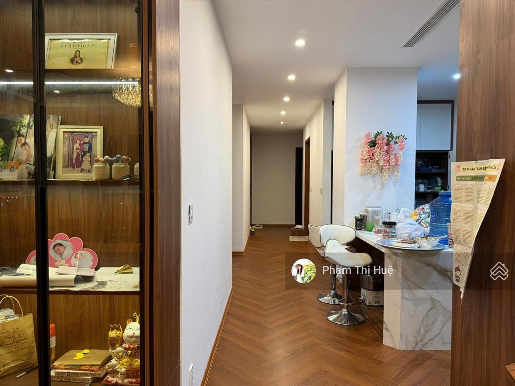 Bán căn hộ 3pn tại mailand hanoi city, 9,5 tỷ, 144.5m2, nội thất mới tinh. tiện xem nhà