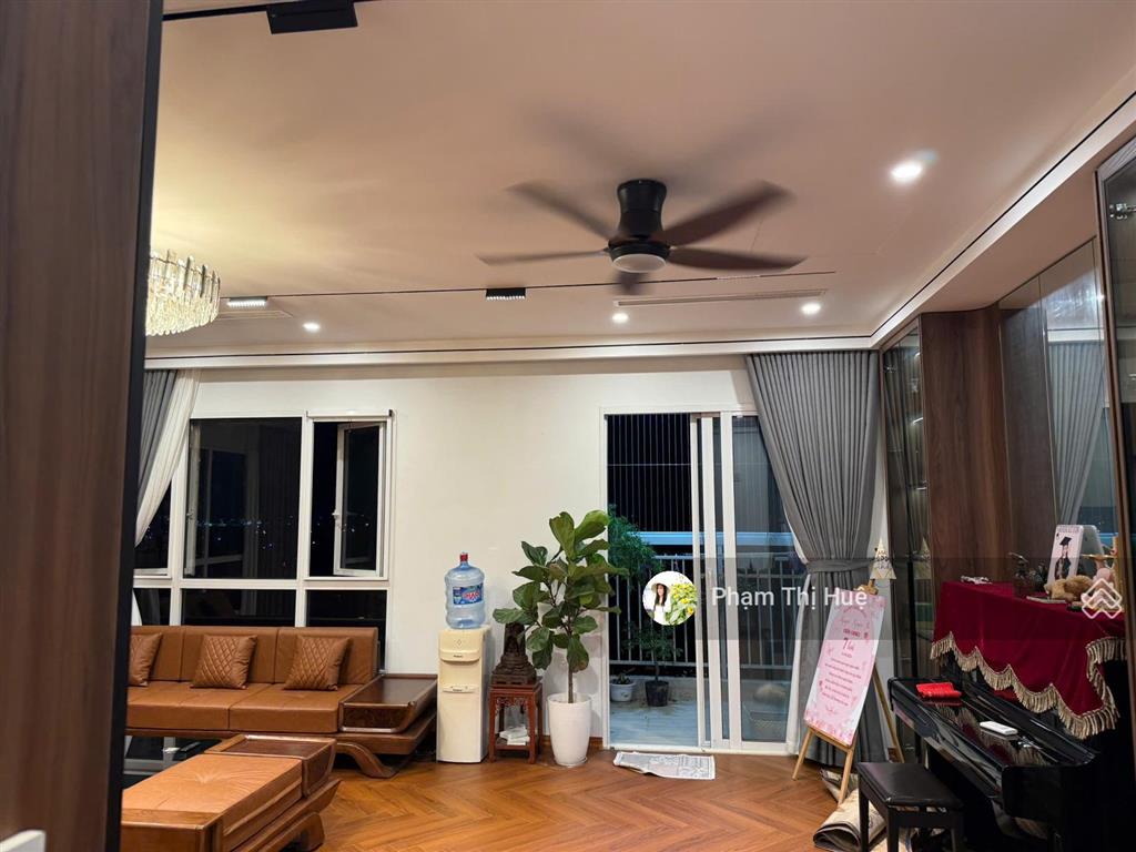 Bán căn hộ 3pn tại mailand hanoi city, 9,5 tỷ, 144.5m2, nội thất mới tinh. tiện xem nhà