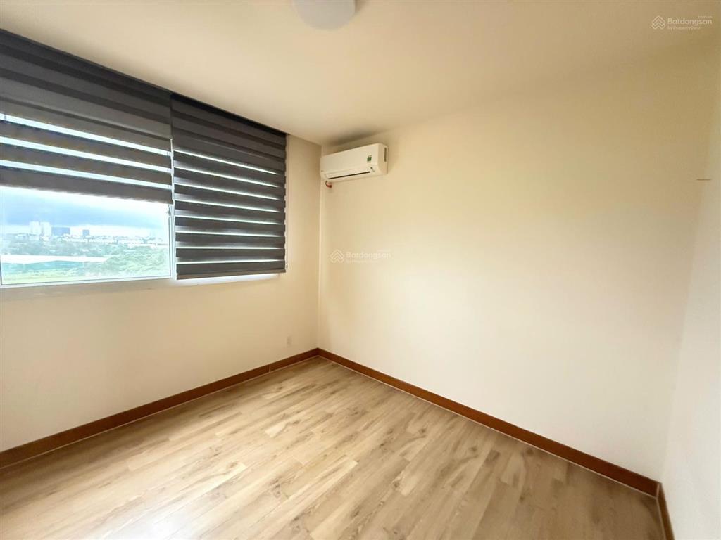 Bán căn hộ 3pn, 2wc đẹp tại mailand hanoi city, 7,8 tỷ, 128m2, đồ cơ bản, tầng trung thoáng.