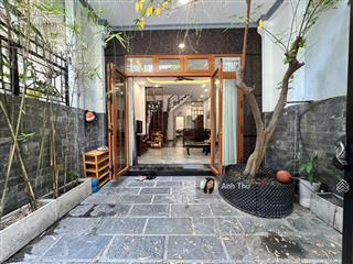 Khu vip! nhà đẹp có sân vườn ngay điện biên phủ (4,5x18,4m) 3 tầng, 4pn full nội thất, giá 14 tỷ tl