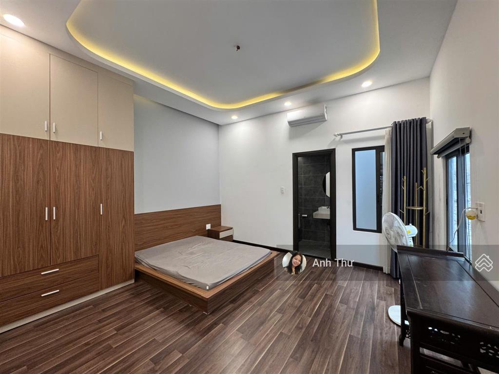 Khu vip! nhà đẹp có sân vườn ngay điện biên phủ (4,5x18,4m) 3 tầng, 4pn full nội thất, giá 14 tỷ tl