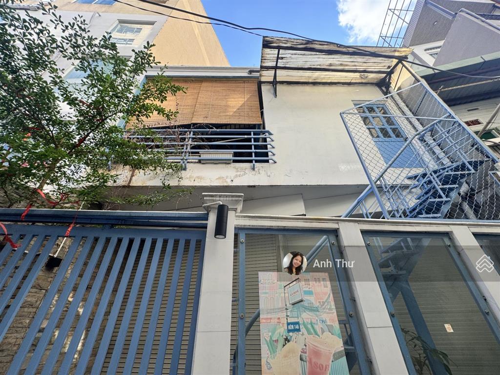 Hiếm! cách 5m ra mặt tiền nguyễn văn trỗi  ngang 6.7m  3 tầng (6.7m x 11m) ~65m2 giá 16,5 tỷ tl