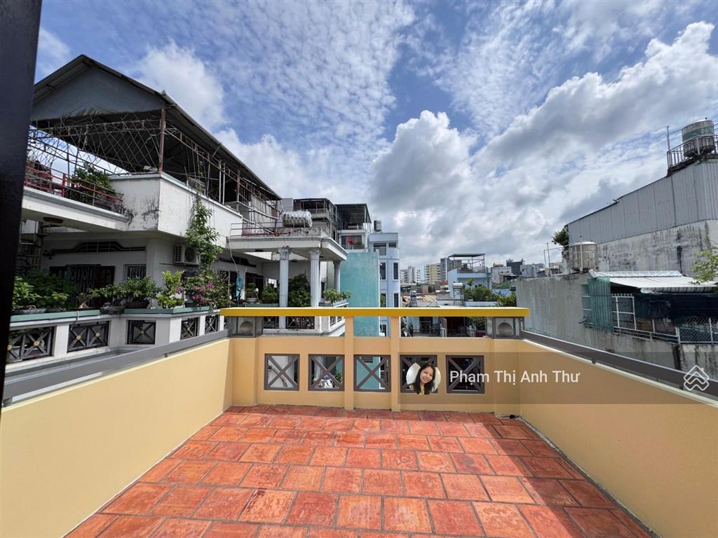 Ngang khủng 10m! biệt thự 4 tầng góc 2 mặt thoáng trần quang diệu, q3 (10x10m), giá 19,5 tỷ tl