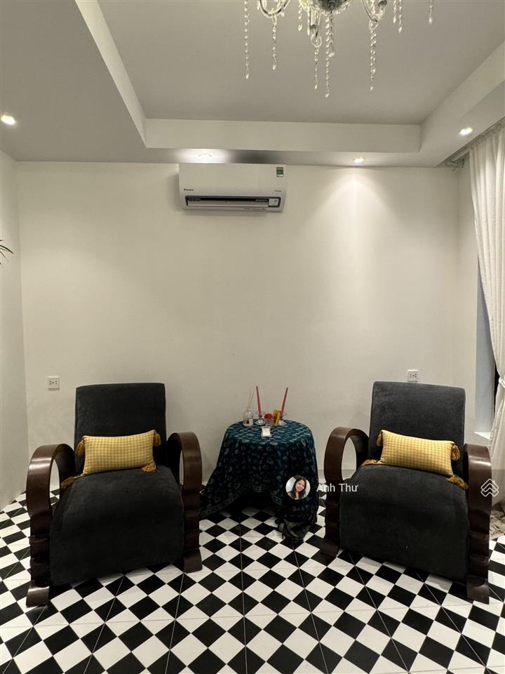 Nhà mới đẹp ngay thạch thị thanh, q1 (4,1x18,4m) 4 tầng phong cách địa trung hải  giá 18,5 tỷ tl