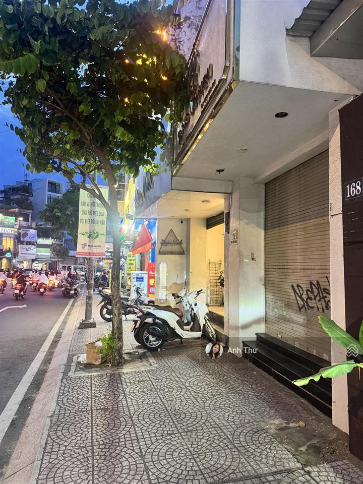 Siêu vị trí! mặt tiền sầm uất đinh tiên hoàng, quận 1  4 tầng (50,3m2), vỉa hè rộng chỉ 17 tỷ tl