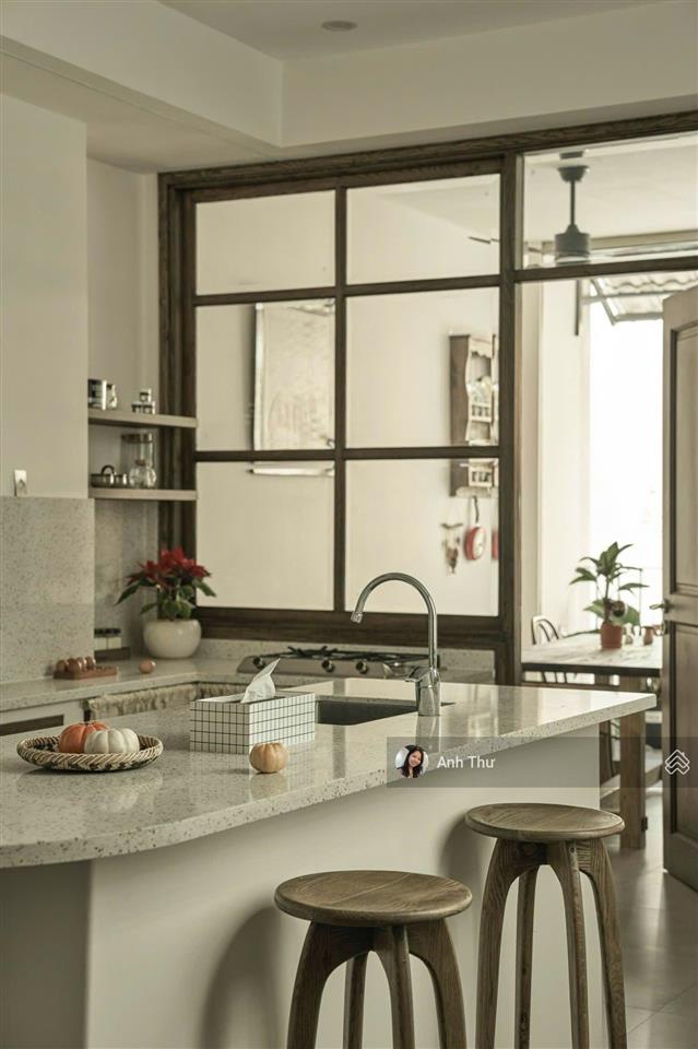 Hẻm vip sát bên co.opmart nguyễn kiệm  ô tô tới nhà 4 tầng ~56m2, nhà đẹp giảm 13,2 tỷ  12,8 tỷ