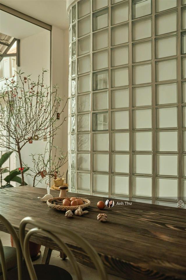 Hẻm vip sát bên co.opmart nguyễn kiệm  ô tô tới nhà 4 tầng ~56m2, nhà đẹp giảm 13,2 tỷ  12,8 tỷ