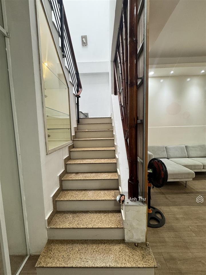 Giảm 25 tỷ về 23,9 tỷ tl bán nhanh! mặt tiền sầm uất nguyễn đình chính (4,8x22m) cpxd hầm, 6 tầng