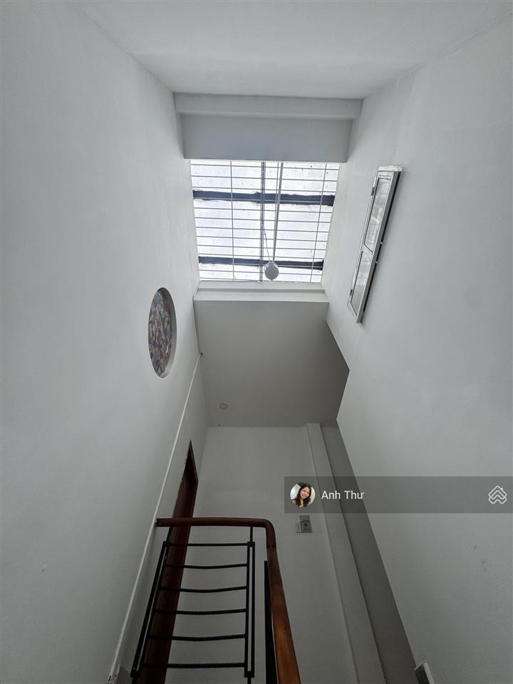 Giảm 25 tỷ về 23,9 tỷ tl bán nhanh! mặt tiền sầm uất nguyễn đình chính (4,8x22m) cpxd hầm, 6 tầng