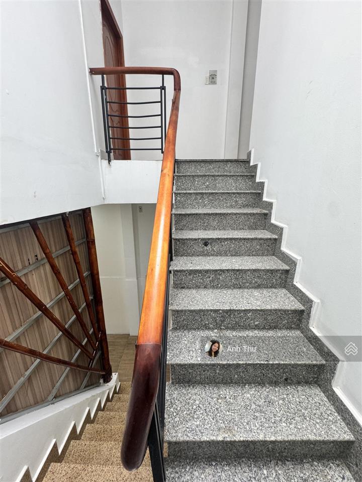 Giảm 25 tỷ về 23,9 tỷ tl bán nhanh! mặt tiền sầm uất nguyễn đình chính (4,8x22m) cpxd hầm, 6 tầng