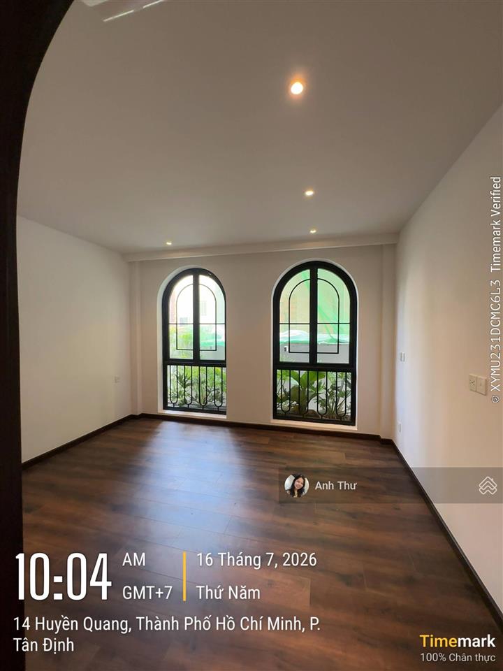 Nhà đẹp, ở ngay thạch thị thanh q1 (4,1x18,4m)~71m2, 4 tầng phong cách địa trung hải giá 18,5 tỷ tl