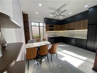 Bán nhà 4 tầng mỹ gia 5  đường 94