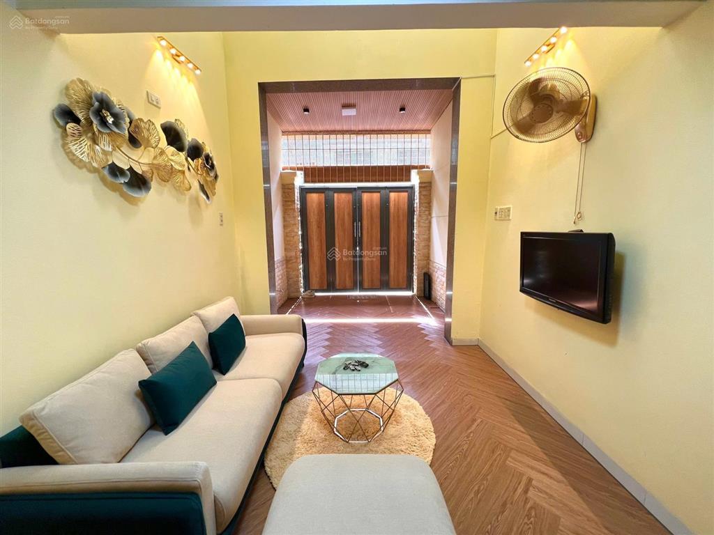 Bán nhà 4 tâng hàn thuyên ngay khu lõi trung tâm nha trang