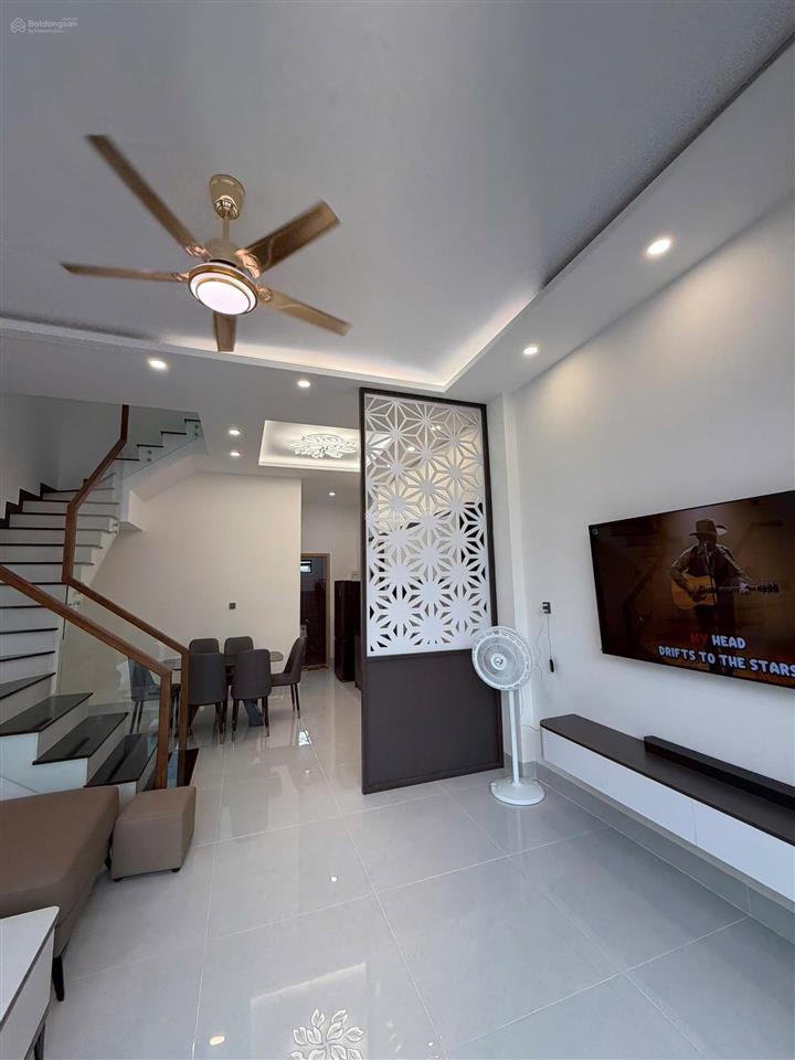 Chính chủ nhà siêu đẹp đường thông tin  diên an