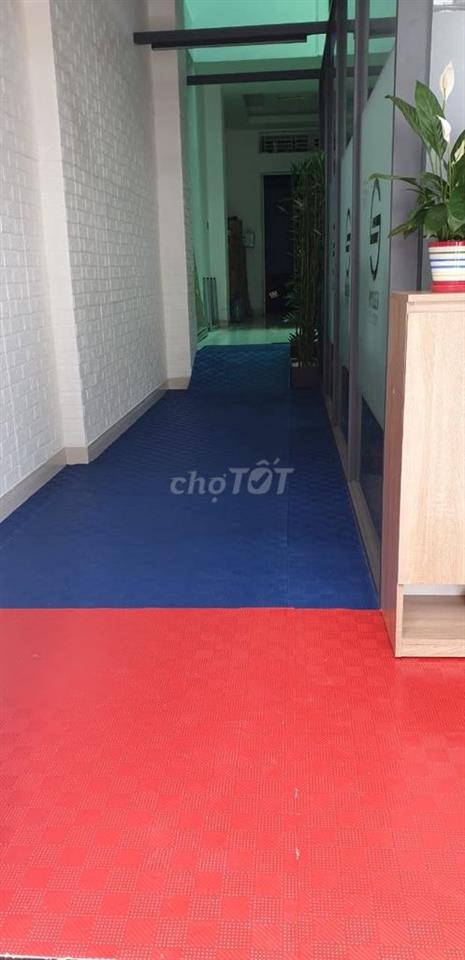Cho thuê phòng 16m2 ngay ĐH luật - ngã tư bình triệu