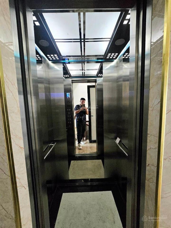 Bán nhà lô góc phạm tuấn tài  23 tỷ  50m, 6 tầng thang máy, ô tô tránh kinh doanh