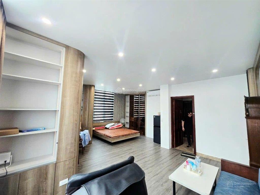 Bán nhà lô góc phạm tuấn tài  23 tỷ  50m, 6 tầng thang máy, ô tô tránh kinh doanh