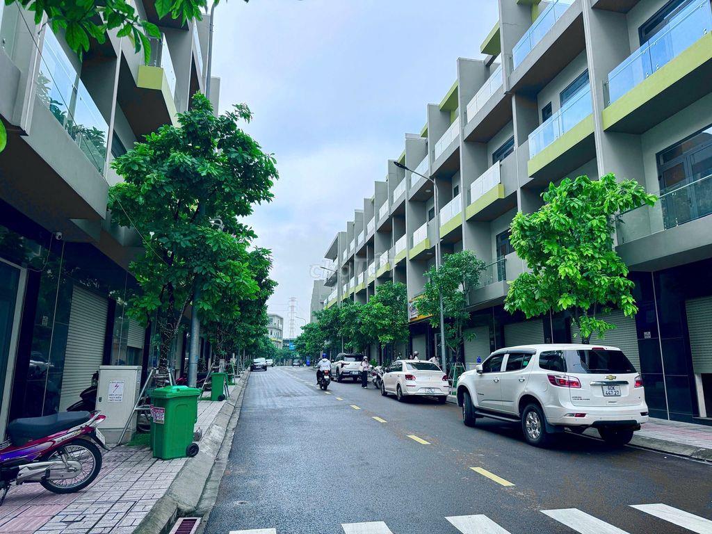 Bán CĂN HỘ Bcons Green Diamond, 3PN, 2WC, 60m2, giá F0