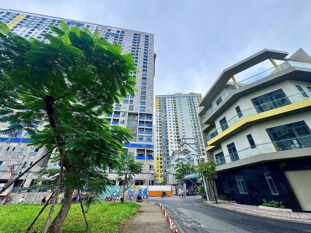 Bán CĂN HỘ Bcons Green Diamond, 3PN, 2WC, 60m2, giá F0