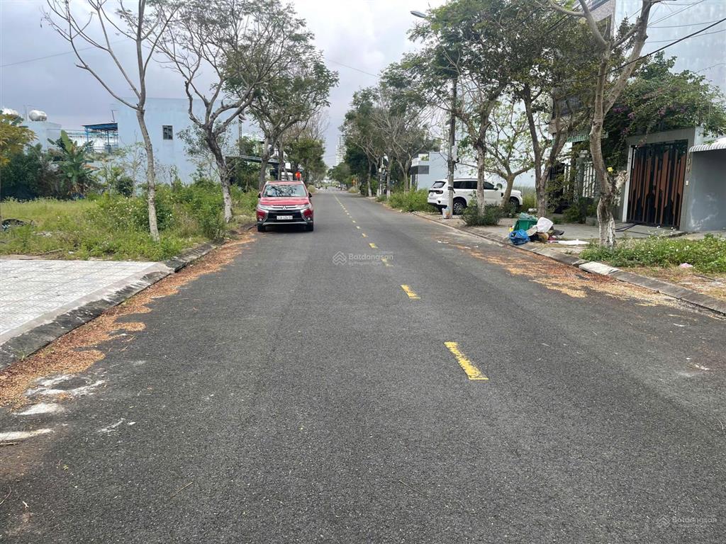 Cần bán 200m2 đất biển gần đường trường sa đà nẵng, đường 7,5m ngang 10m, giá tốt nhất thị trường