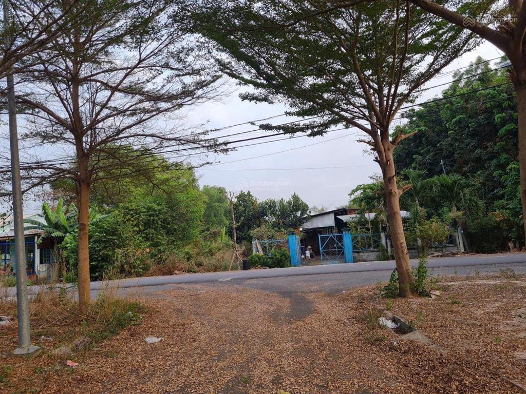 Bán lô đất full thổ cư, xây dựng tự do gần khu vinhomes saigon park