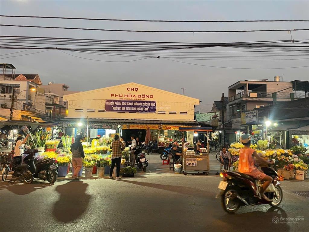 Bán lô đất full thổ cư, xây dựng tự do gần khu vinhomes saigon park