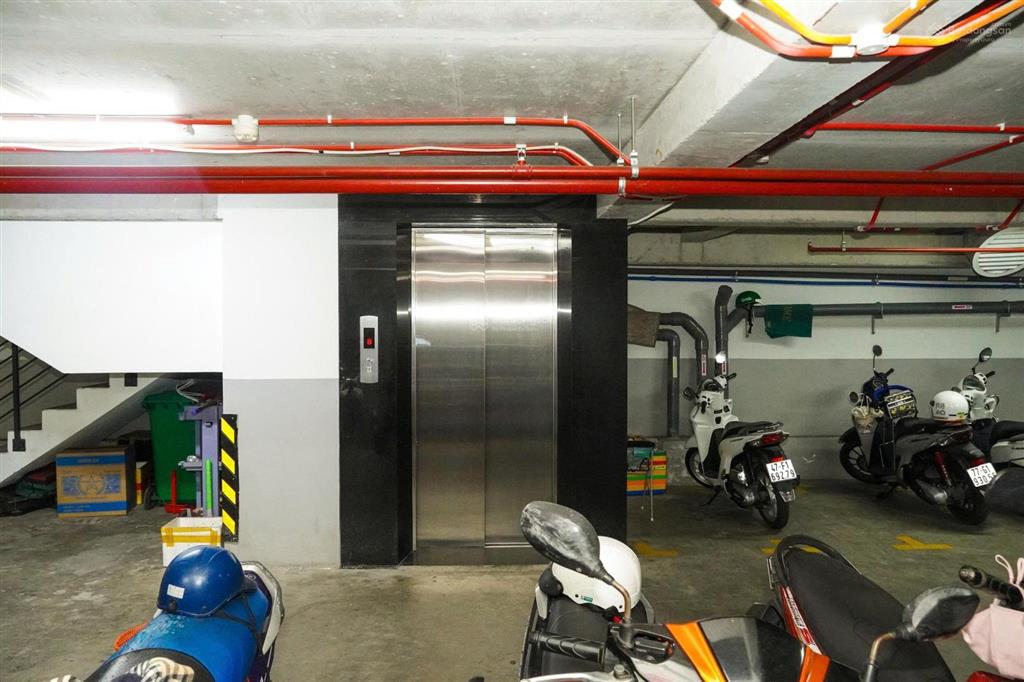 51 tỷ 750 triệu  có dòng tiền cho thuê 200tr bán tòa nhà bcons tower vị trí đắt địa mặt tiền đường