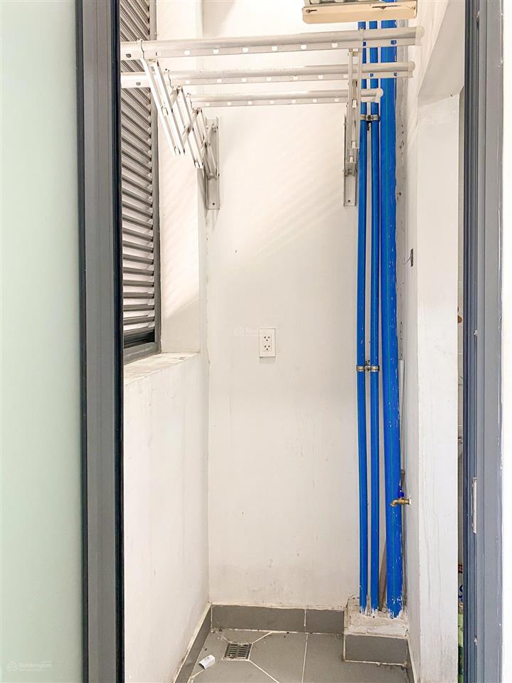 43 tỷ 700 triệu  đang có dòng tiền cho thuê gần 140tr bán tòa nhà căn hộ dịch vụ bcons tower