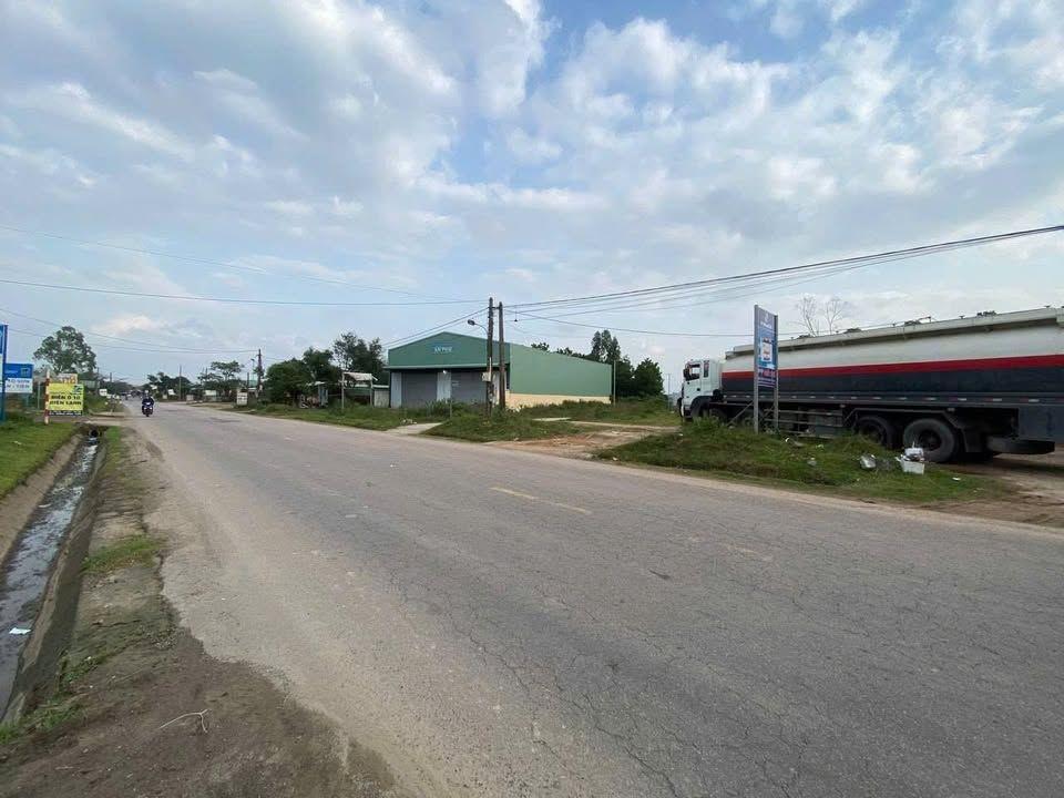 ĐẤT MẶT TIỀN ĐÔNG PHÚ 2 – 1 TỶ 1XX